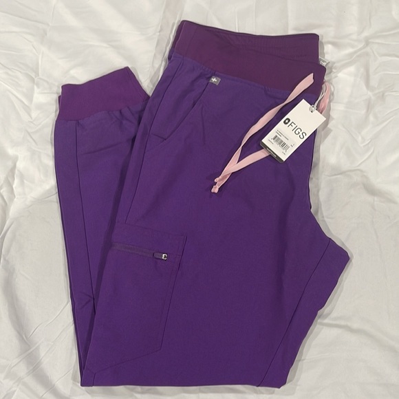 FIGS Zamora Jogger Scrub Pant in Violet Purple. Color No Longer Available. - Picture 2 of 6